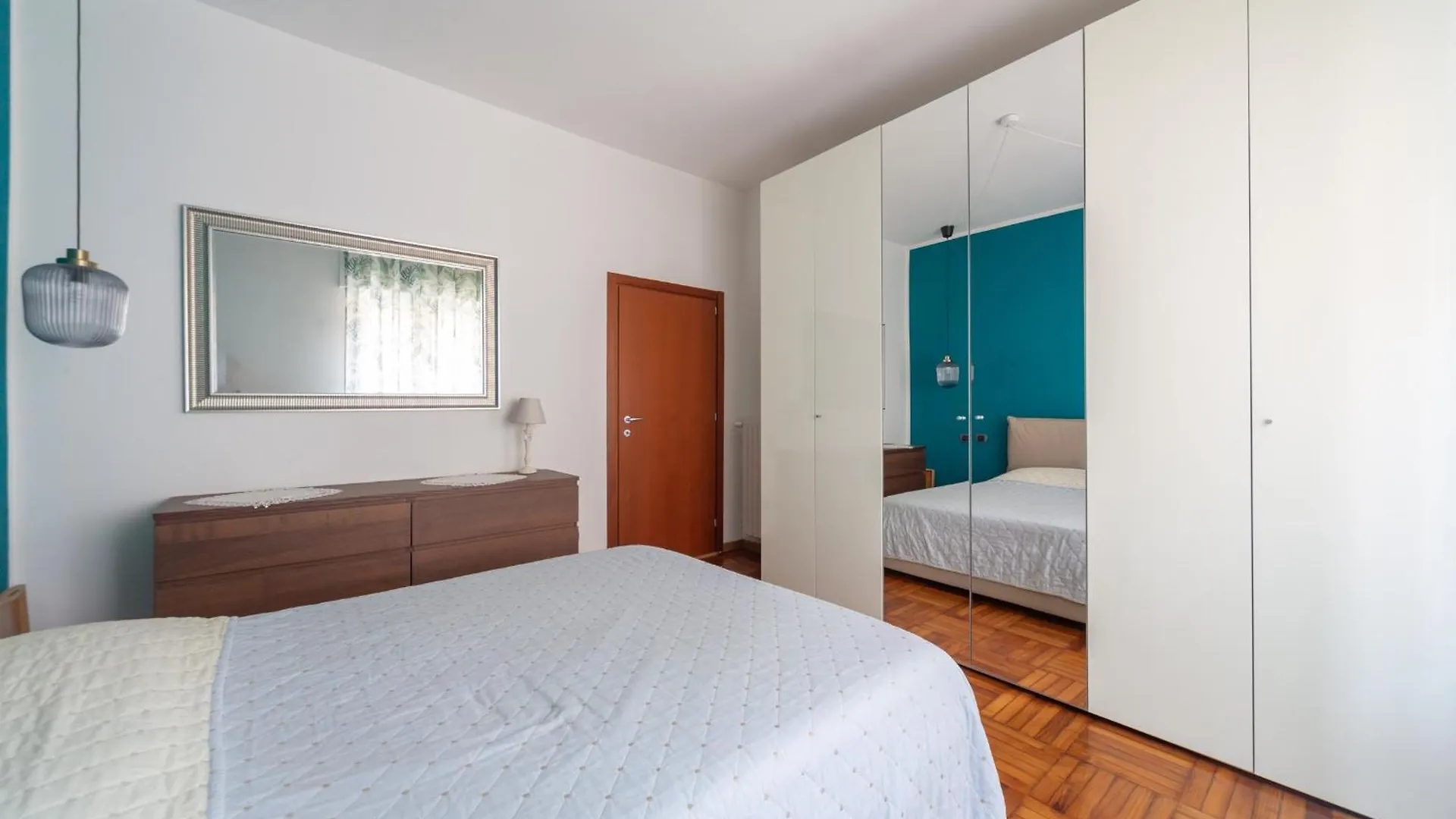 Apartment Appartamento Sofia Milan