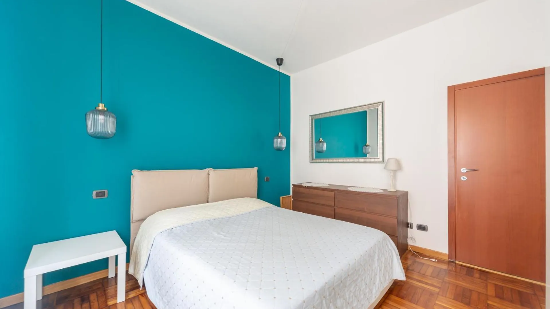 Appartamento Sofia Milan 0*,  Italy